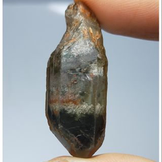 พลอย ก้อน ผลึก ควอตซ์ เขี้ยวหนุมาน ธรรมชาติ แท้ ( Quartz ) หนัก 47.8 กะรัต