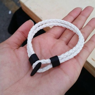 nn_braceletสายรัดข้อมือ RASTACLAT รหัส 169 สร้อยข้อมือหนังถักแบบกลมรวบสองเส้น ตัวล็อคเป็นสีดำ