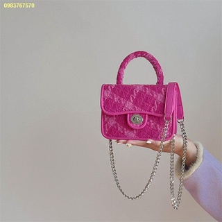 มีสินค้า✨👜2022 ใหม่กระเป๋าผู้หญิงการออกแบบพื้นผิวล็อคหัวเข็มขัดขนสัตว์ rhombus โซ่กระเป๋าสี่เหลี่ยมเล็กไหล่ messenger