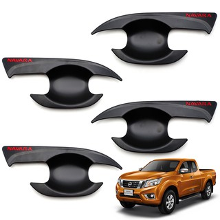 ชุดเบ้าปีก เบ้ารองมือเปิดประตู รุ่น 4ประตู 4ชิ้น สีดำด้าน โลโก้แดง สำหรับ Nissan D23 Navara Np300 4x2 4x4 ปี 2015-2019