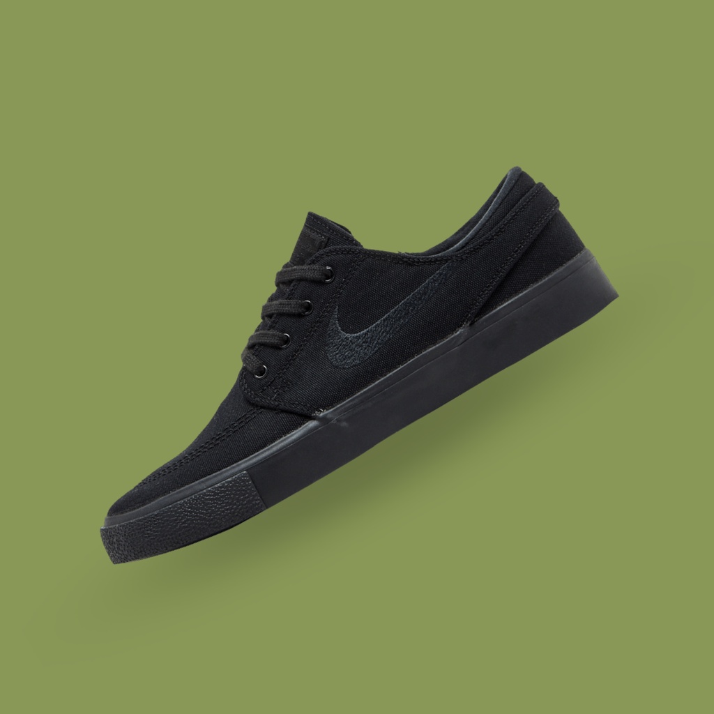 janoski triple black