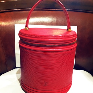 Lv epi cannes red