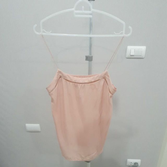 เสื้อสายเดี่ยว Mango