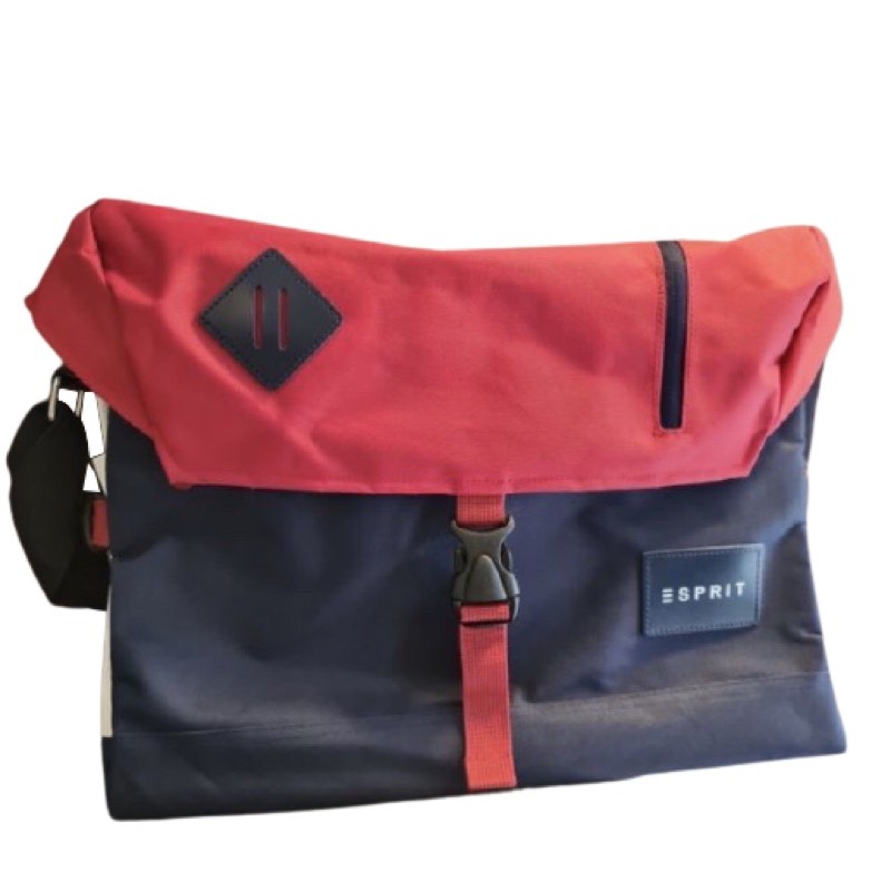 กระเป๋า ESPRIT รุ่น Carryall Bagของแท้ (ใหม่) แท้ 💯%