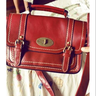 กระเป๋า Cross Body ได้ถือได้งานหนังแท้​ ด้านในด้านนอกใหม่กริบๆ​ ขอบมุม​ไร้ตำหนิ