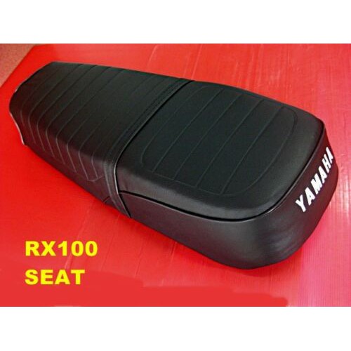 DOUBLE SEAT COMPLETE "BLACK" PLASTIC PAN Fit For YAMAHA RX100 RX125 // เบาะรถ สีดำ ปั๊มลาย สกรีนท้าย