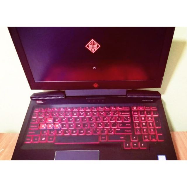 HP omen 2017  (มือสอง)