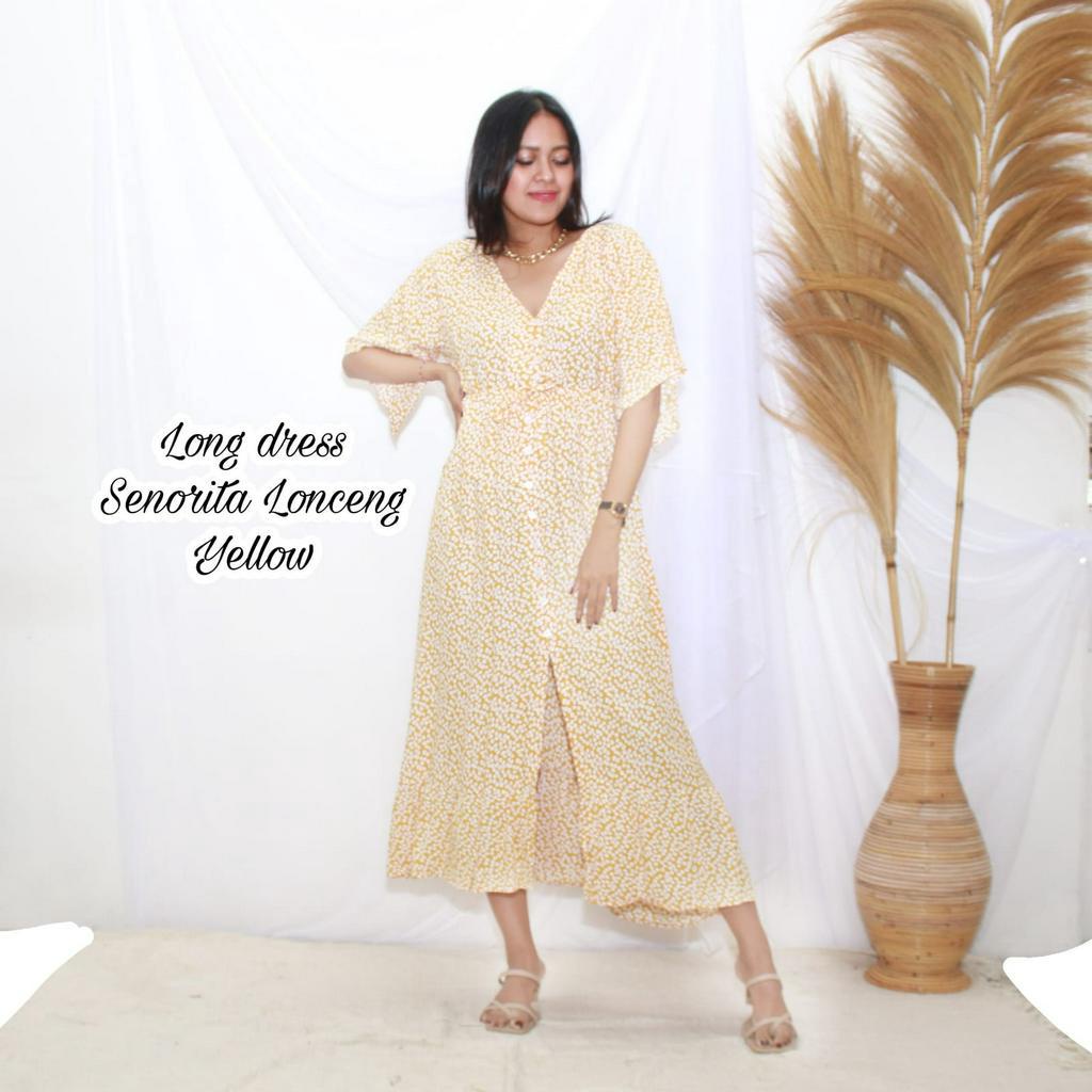 Sinorita LONGDRESS WITH CLOVER SLEEVES