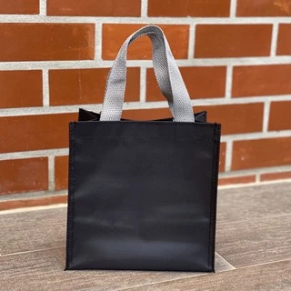 [พร้อมส่ง] ถุงหูหิ้ว กระเป๋าถือ ใบเล็ก ขนาด 8*8*4*4 นิ้ว ทรงกล่อง ไม่รวมสกรีน