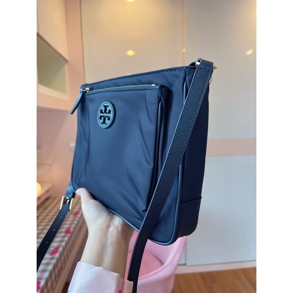 Tory burch nylon swingpack | Shopee Thailand