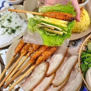 แป้งแหนมเนืองแบบไม่ชุบน้ำ ขนาด 11x22 cm. 200 กรัม