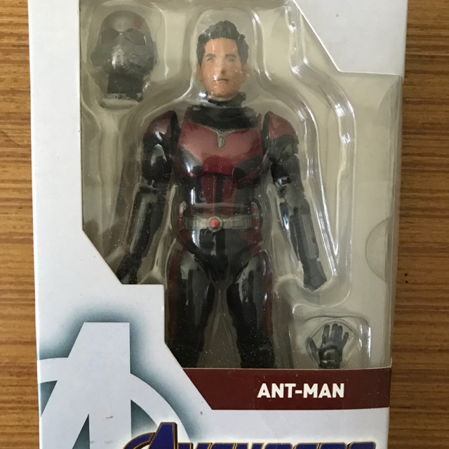 SH figuarts Antman จีน มือ2 SHF กล่องไม่สวย action figure marvel avengers infinity war แอนท์แมน