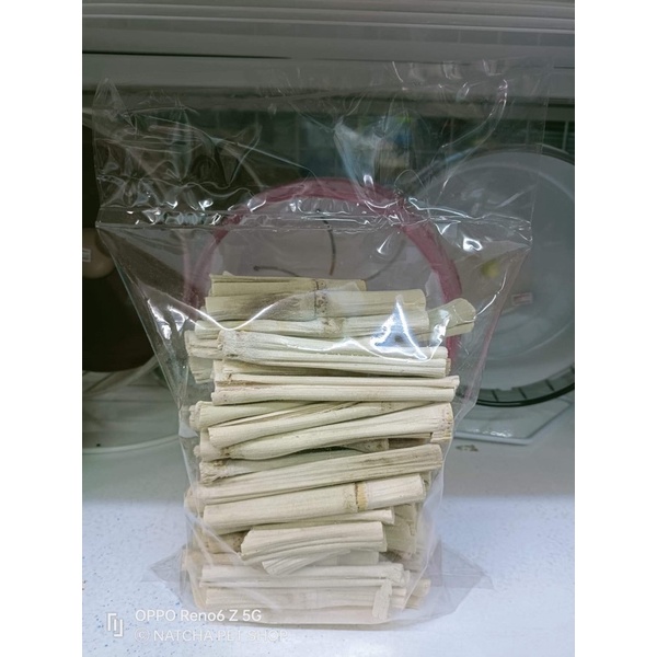 ไม้ไผ่หวาน 1kg. ไม้เเทะเล่นลับฟัน สำหรับสัตว์ฟันเเทะทุกชนิด