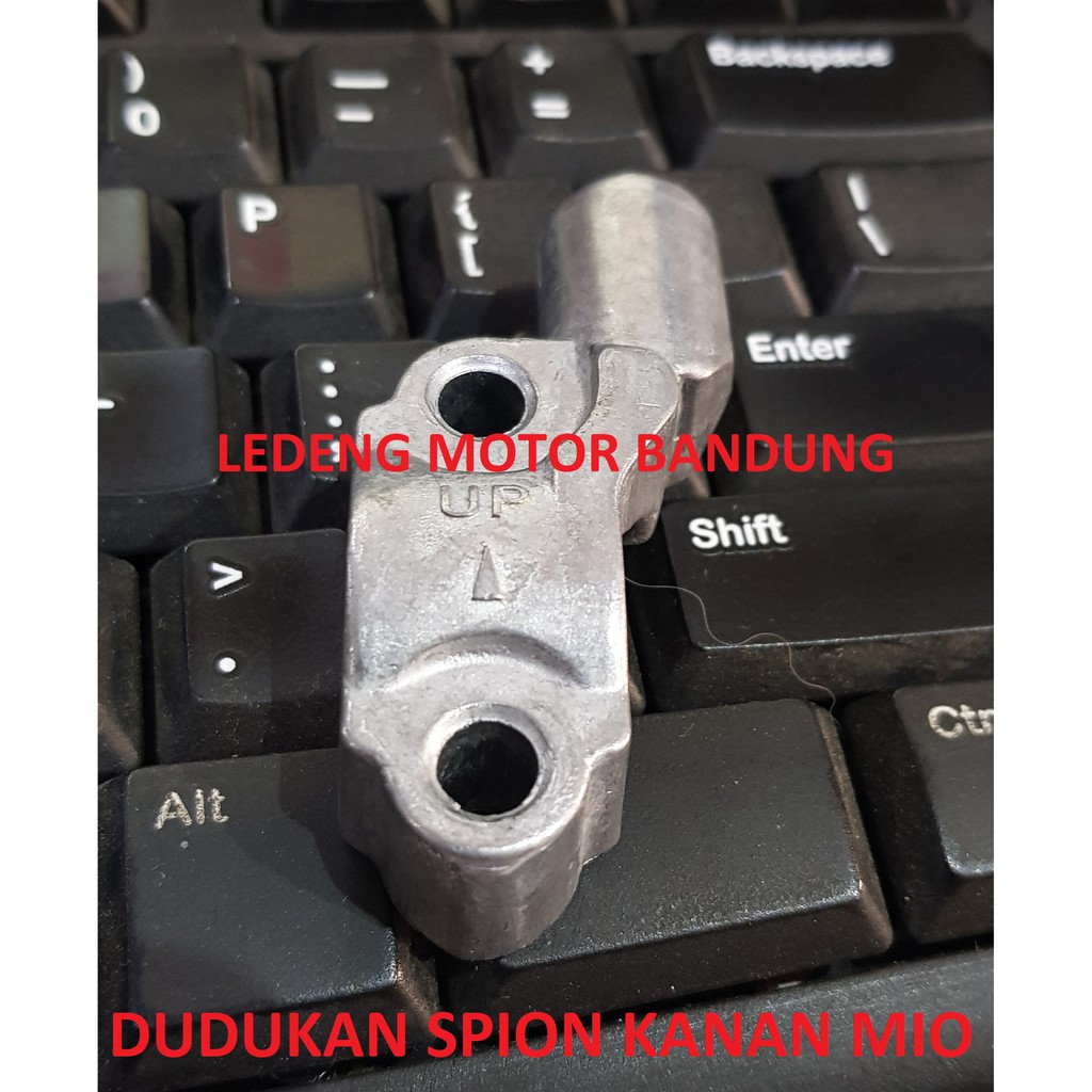 ขายึดกระจกขวาสําหรับ Yamaha Mio MX Jupiter-Z Vega F1zr Xeon Soul GT M3