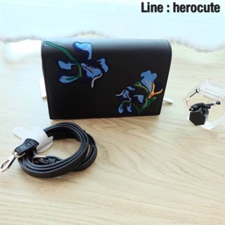 Charles &amp; Keith Embroidery Bag ของแท้ ราคาถูก