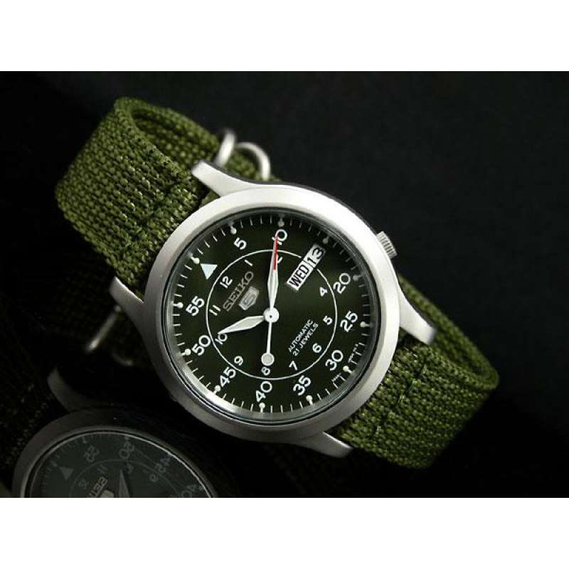Win Watch shop นาฬิกา Seiko 5 Military Automatic รุ่น SNK805K2นาฬิกาข้อมือผู้ชาย สายผ้า