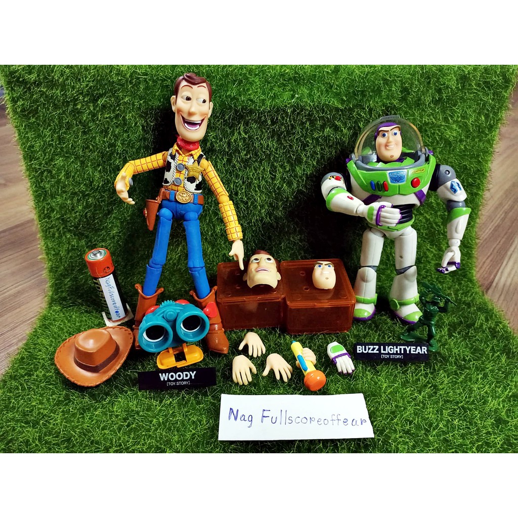 Figure Disney Revoltech Toy Story Woody And Buzz Lightyear (Kaiyodo) งานแท้มือสอง