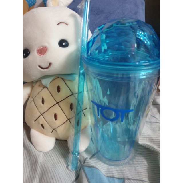 แก้ว Trumble พร้อมหลอด