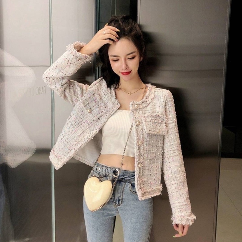 5502# เสื้อแจ็คเก็ต แขนยาว ผ้าทวิต กระเป๋าหน้า แต่งดีเทลรุ่งริ่งรอบตัว