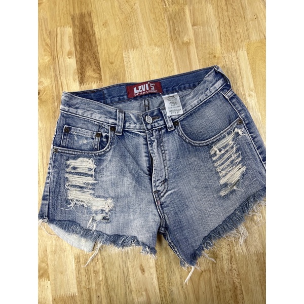 ยีนส์ Levi’s 514 มือสอง ขาสั้น