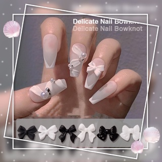 อะไหล่โบว์ขาว-ดำสำหรับติดตกแต่งเล็บ (45-50ขิ้น/แพค ) 🪀พร้อมส่ง 🪀