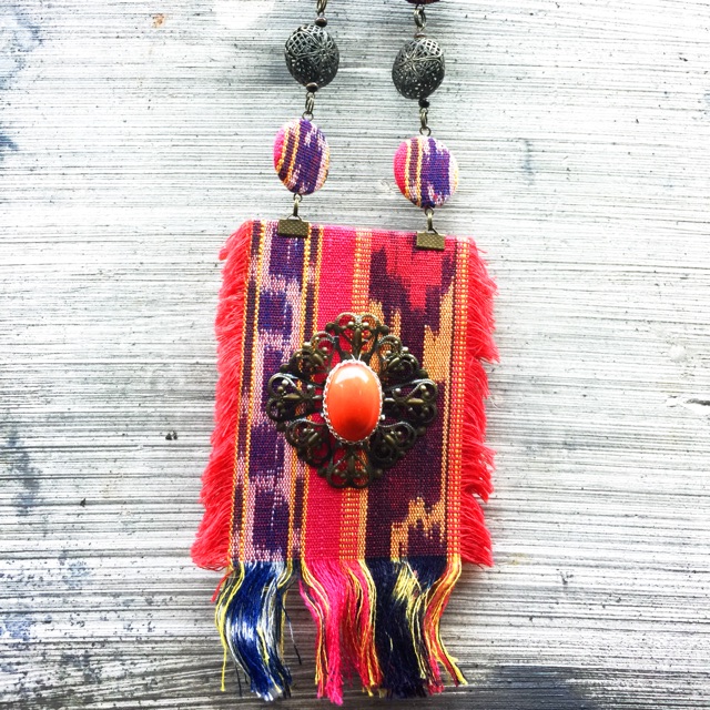 สร้อยคอทอชาติพันธุ์ ntt dbc3