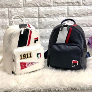 Outlet
New in ล็อตนี้ปรับราคาลงจร้าา👏👏!!!
FILA MEDIUM BACKPACK 
เป้ แบรนด์ Fila