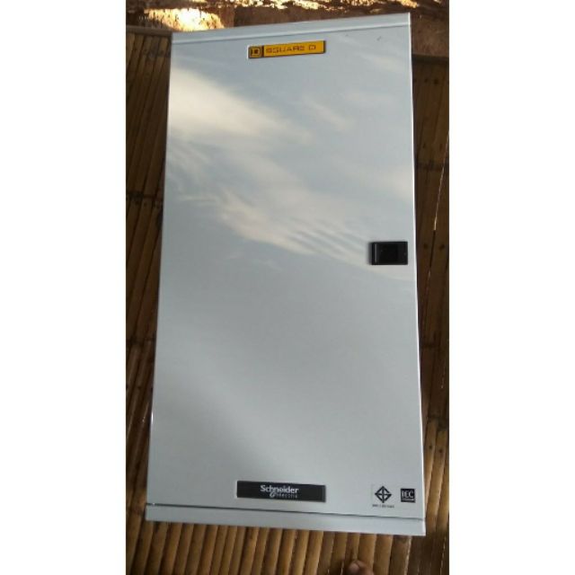 ตู้โหลดเซ็นเตอร์ 3เฟส 42ช่อง แบบมีเมน QO3-100EZ42G/SN SCHNEIDER