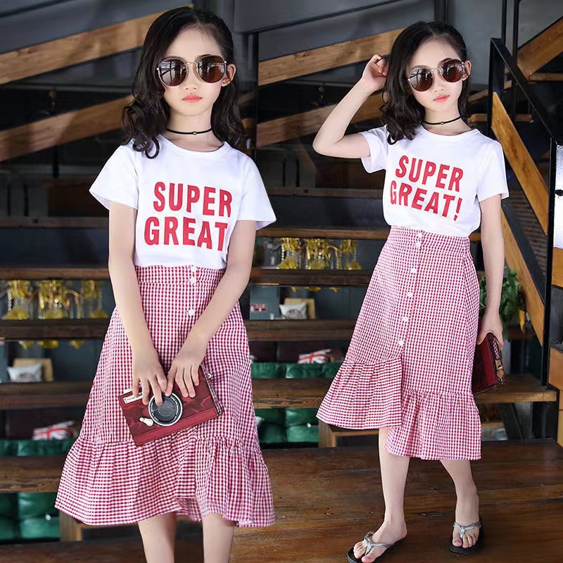เดรสเด็กผู้หญิง สูทสาวใหญ่ เสื้อยืด กระโปรงครึ่ง กระโปรงยาวลายสก๊อตสองชิ้น