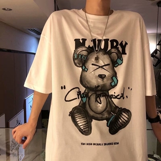 เสื้อยืดขนาดใหญ่ ลายการ์ตูนหมี ทรงหลวม สไตล์โกธิค สตรีทฮิปฮอป การ์ตูนญี่ปุ่น สำหรับผู้ชาย เหมาะกับวัยรุ่นคู่รัก【 M-8XL 】