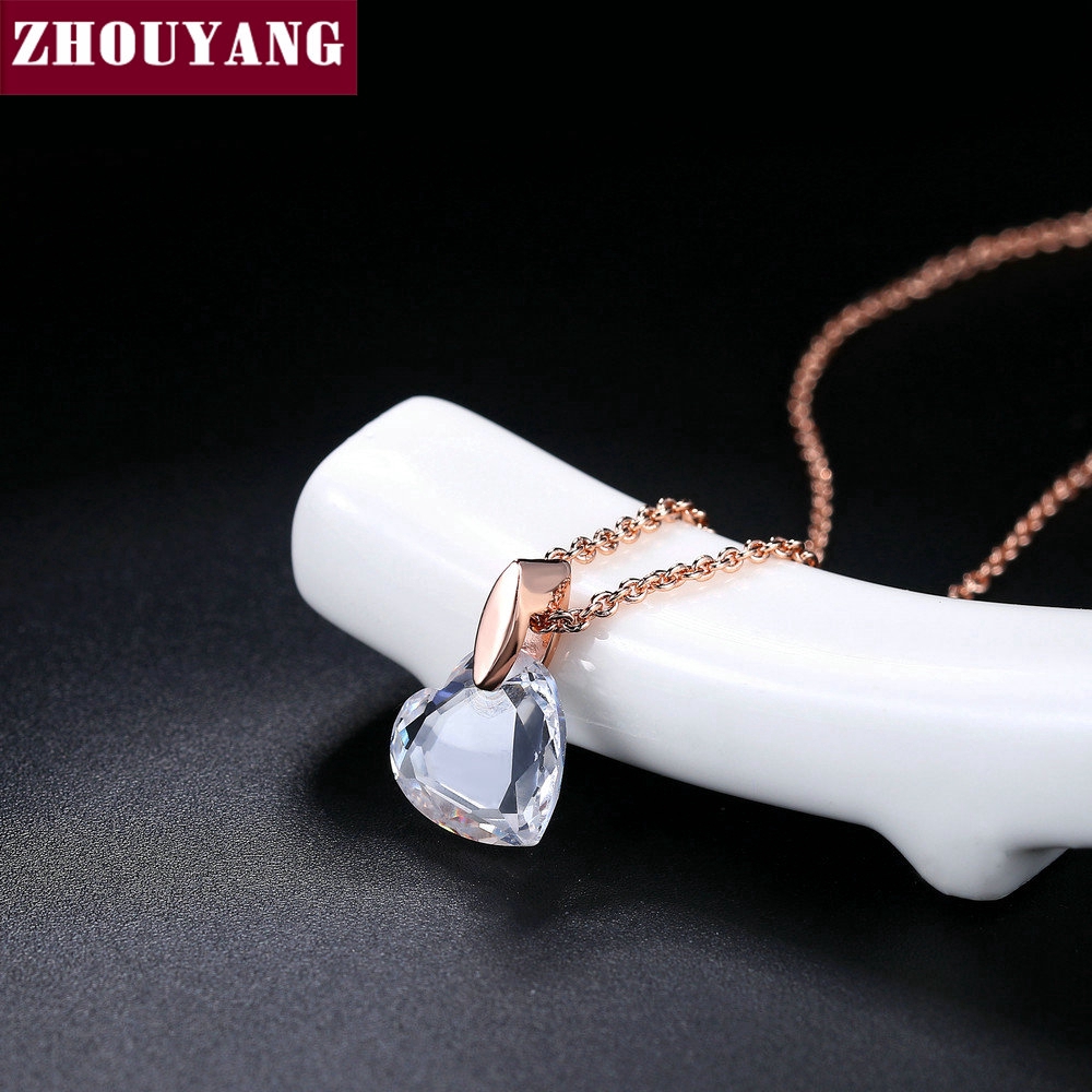 Zhouyang(โจวหยาง) จี้สร้อยคอสำหรับผู้หญิงใสหัวใจตัดคริสตัล Rose Gold สีแฟชั่นเครื่องประดับของขวัญ ZY