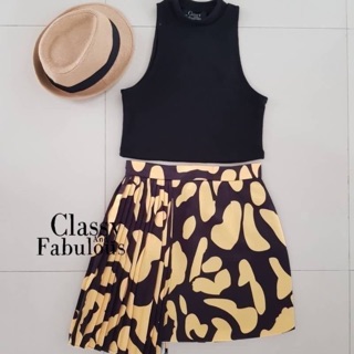 เซทเสื้อแขนกุด+กระโปรง