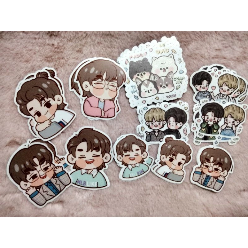 สติกเกอร์ไดคัทตามตัว ดวงละ 1 บาท