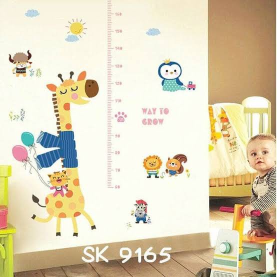 สติ๊กเกอร์ติดผนัง ผ้าพันคอสีฟ้ายีราฟ SK 9165 ขนาด 60x90cm