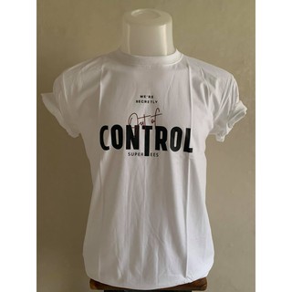 เสื้อยืดผู้ชายSUPERTEESลายOut of control