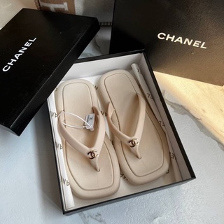 รองเท้าแตะ CHANEL FLAT  SHOES NEW COLLECTION  💛