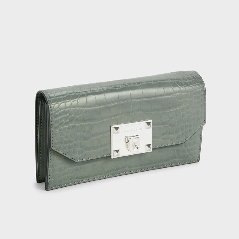 charles&amp;keith แท้💯 กระเป๋าสะพายสายโซ่ wallet ck
