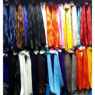 ริบบิ้นผูกผมนักเรียน โบว์ผูกผม โบว์เส้น ราคา / เส้น