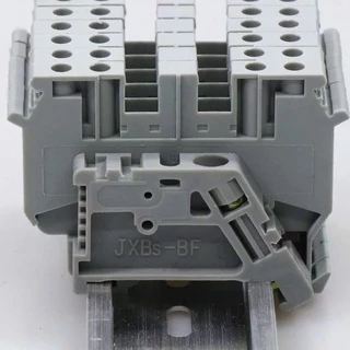 สต๊อปเปอร์ Stoper ชนิดพลาสติก สำหรับ รางปีกนก