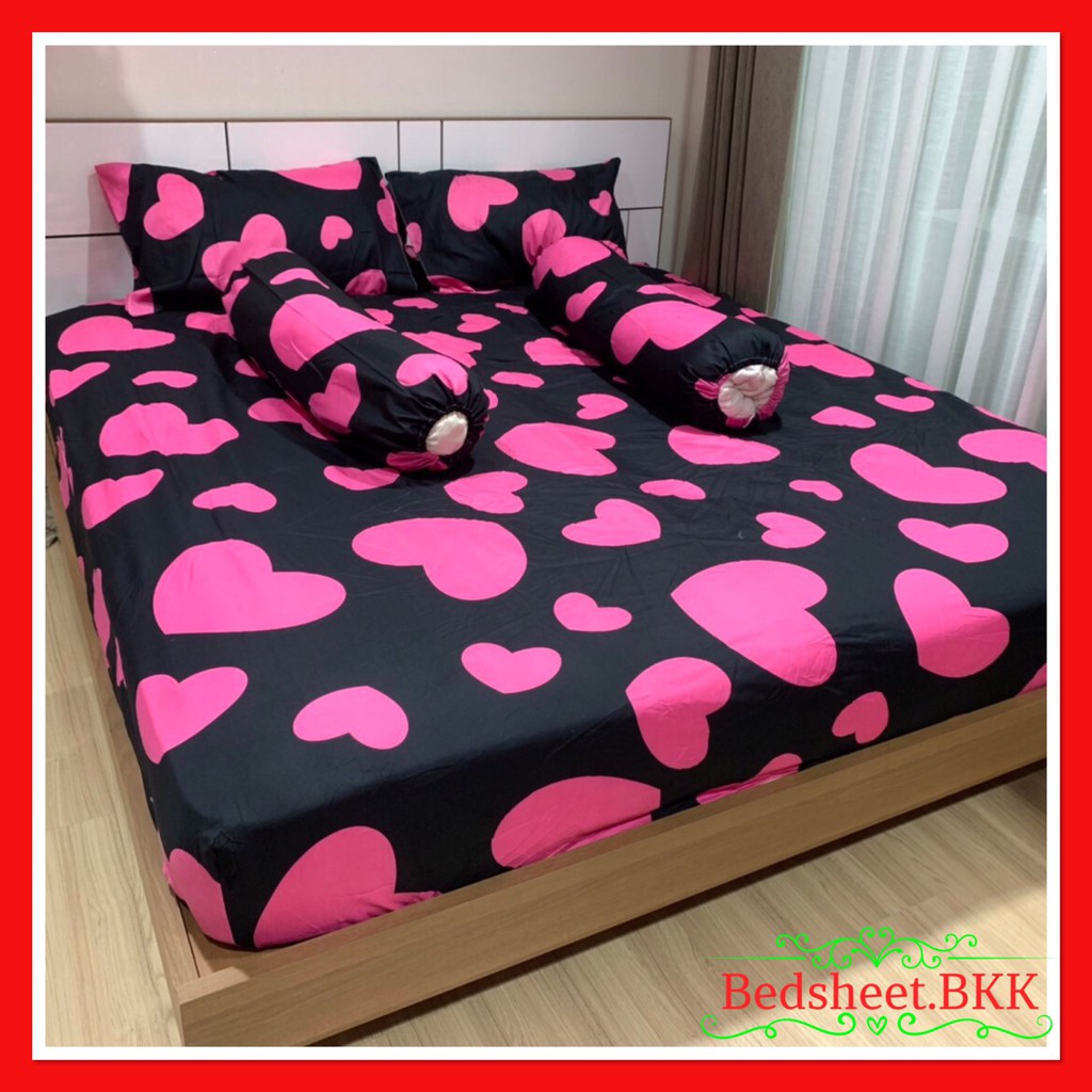 EasyHome ผ้าปูที่นอน ลายหัวใจพื้นดำ🍀มีขนาด 6ฟุต / 5ฟุต / 3.5ฟุต 🍀เนื้อผ้านิ่ม สบายๆ ไม่ร้อน 60271.