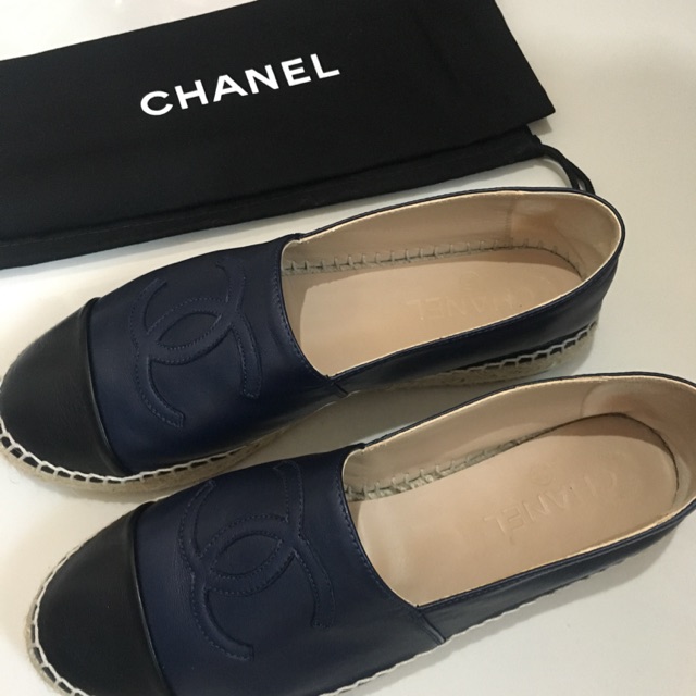 Chanel espadrilles สีน้ำเงิน