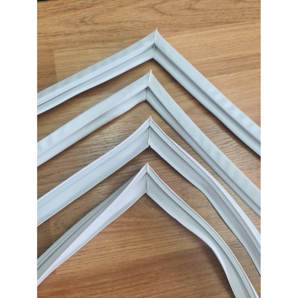 0000703 ขอบยาง ประตู ตู้เย็น Sharp ชาร์ป รุ่น SJ-D53M-SLG ยางขอบประตูตู้เย็น ขอบยางประตู ตู้เย็น 2 ป