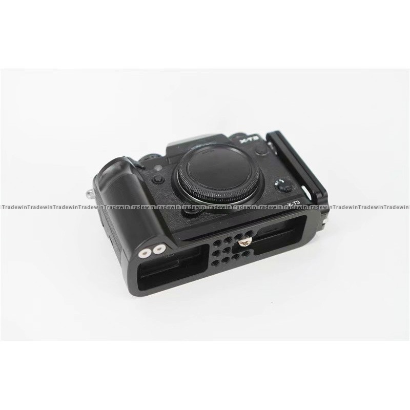 L แนวตั้ง Quick Release แผ่นยึดกล้อง Hand Mount Grip สําหรับ Fujifilm X-T3 XT3