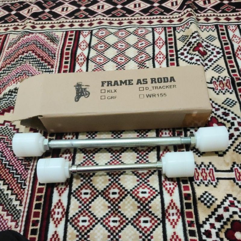 YAMAHA WR 155 ล้อ AXLE SHAFT WR155 ล้อ AXLE PENDULUM