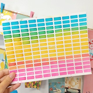 สติ๊กเกอร์สี่เหลี่ยม สีรุ้ง ขนาด 8x20มม. เนื้อกระดาษ ไดคัทแล้ว ไม่กันน้ำ