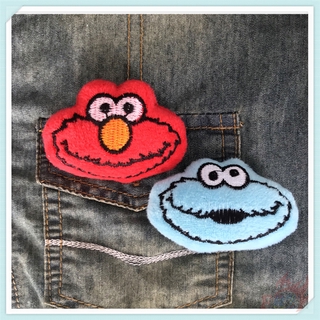 ★ Sesame Street - เข็มกลัดตุ๊กตา ★ เข็มกลัด รูปการ์ตูน Elmo Cookie Monster สําหรับตกแต่งกระเป๋าเป้สะพายหลัง จํานวน 1 ชิ้น