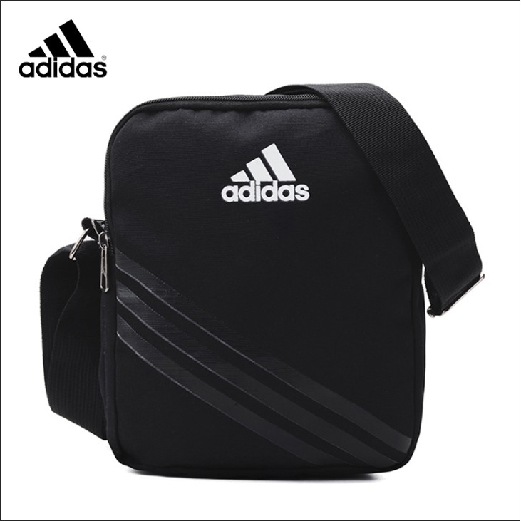 [พร้อมส่ง] กระเป๋าสะพาย Adidas Classic Messenger Bag