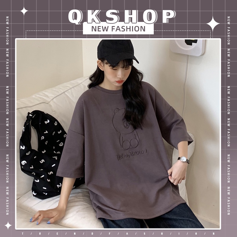 QKshop 🔥🐻กระเเสมาแรง เเซงทางโค้งจริงๆเลยนะ รุ่นนี้ กับเสื้อยืดปักลายน้อนหมี  พร้อมตัวอักษรภาษาอังกฤษเพิ่มความชิคไปอี๊กกก