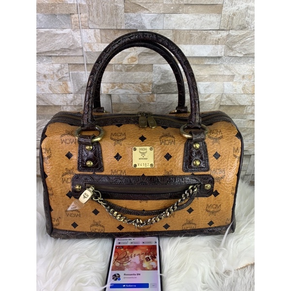 MCM หมอน มือสอง ของแท้ 💯