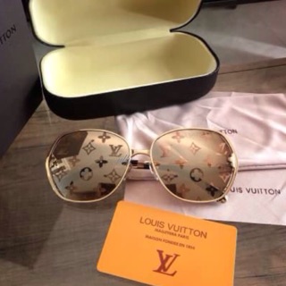 Louis vuitton Z0374U